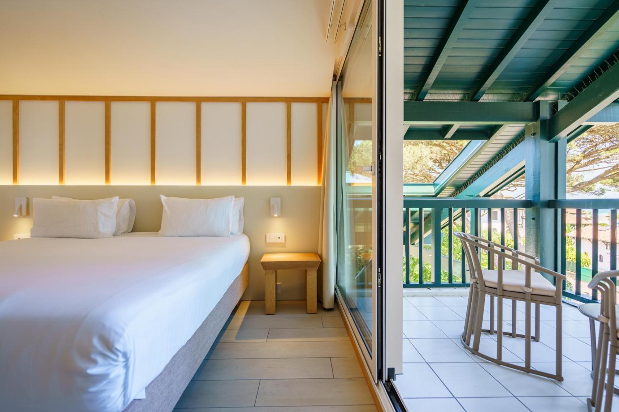 Double Room Partial Sea View
